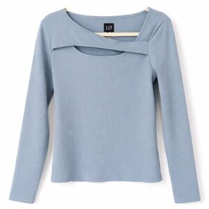 🧶 GAP Ribbed Cutout Long Sleeve Top – NWT